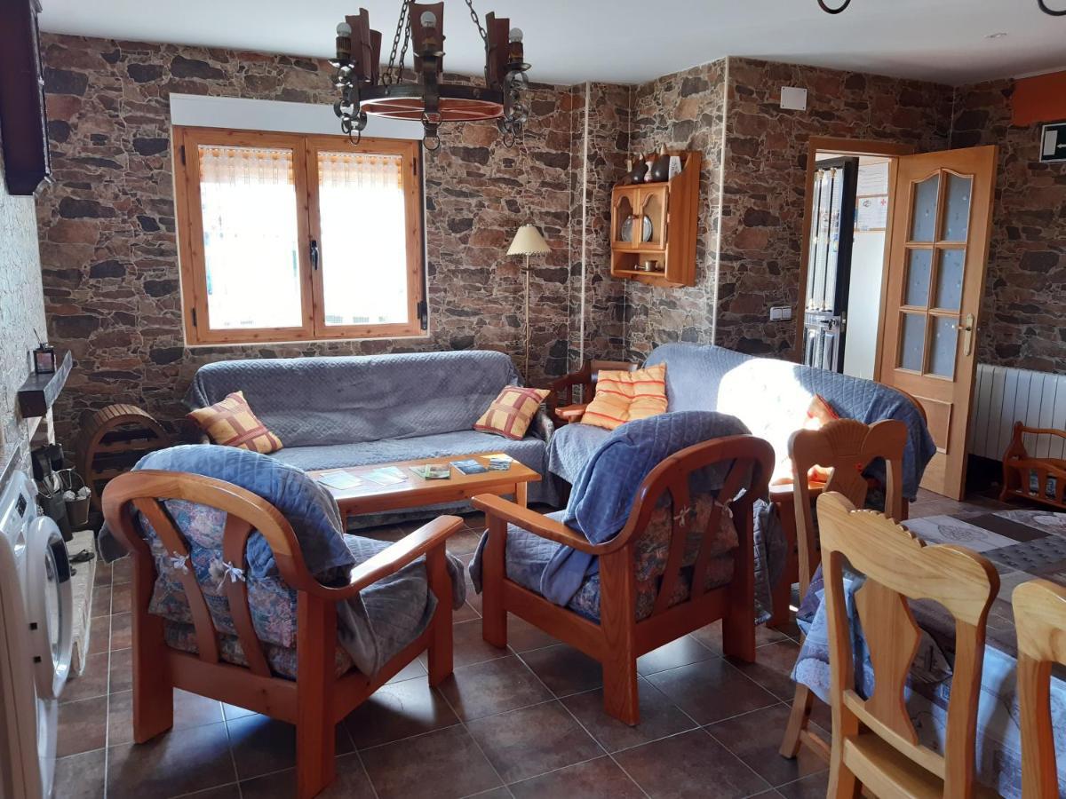Casa Rural Mi Descanso Valdefuentes de Sangusín Extérieur photo