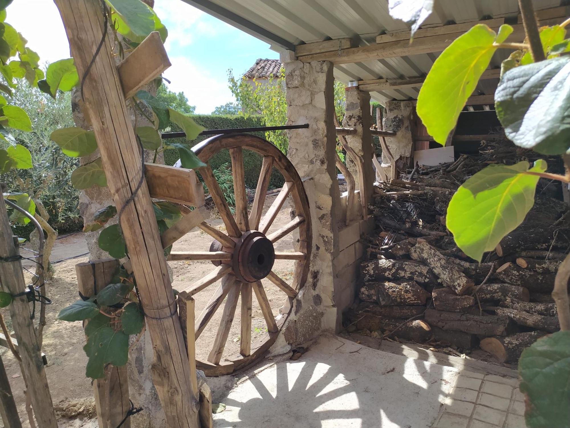 Casa Rural Mi Descanso Valdefuentes de Sangusín Extérieur photo