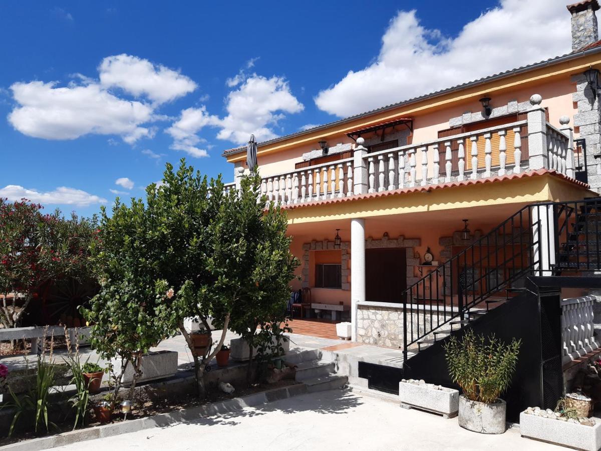 Casa Rural Mi Descanso Valdefuentes de Sangusín Extérieur photo