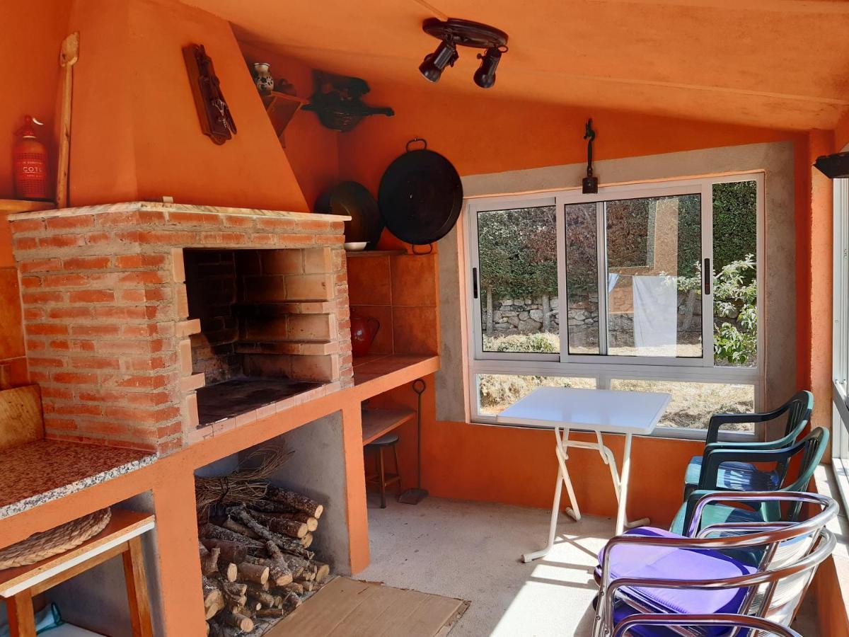 Casa Rural Mi Descanso Valdefuentes de Sangusín Extérieur photo