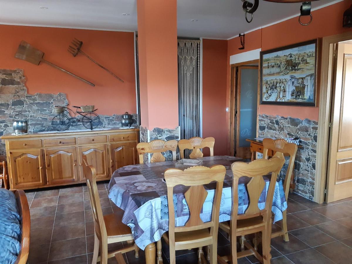 Casa Rural Mi Descanso Valdefuentes de Sangusín Extérieur photo